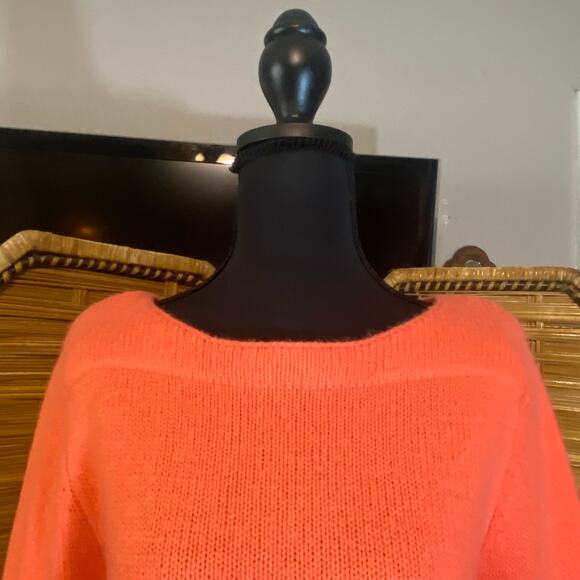 Calypso St. Barth 100% Cashmere Sweater Coral Orange Medium Soft Luxe cozy - Picture 3 of 8